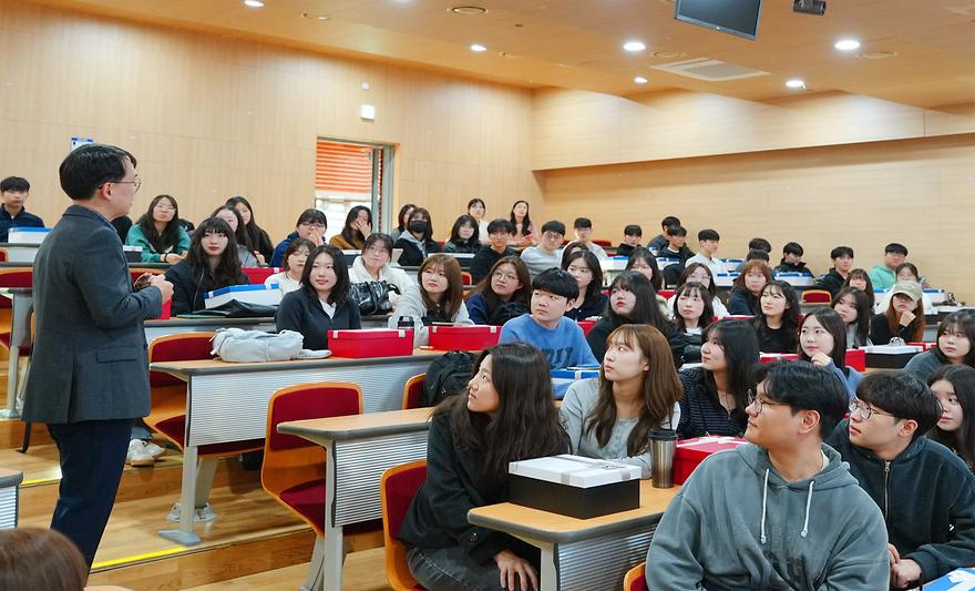 아주희망 OT와 신입생 웰컴기프트 전달식